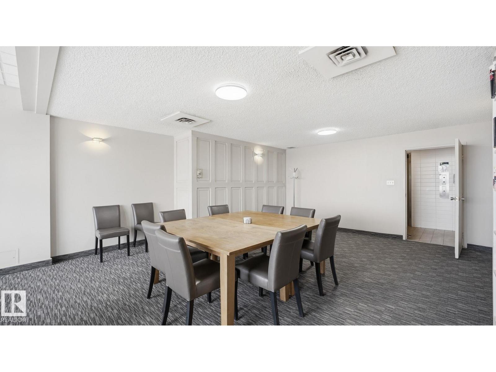 #406 12121 JASPER AV NW - 24