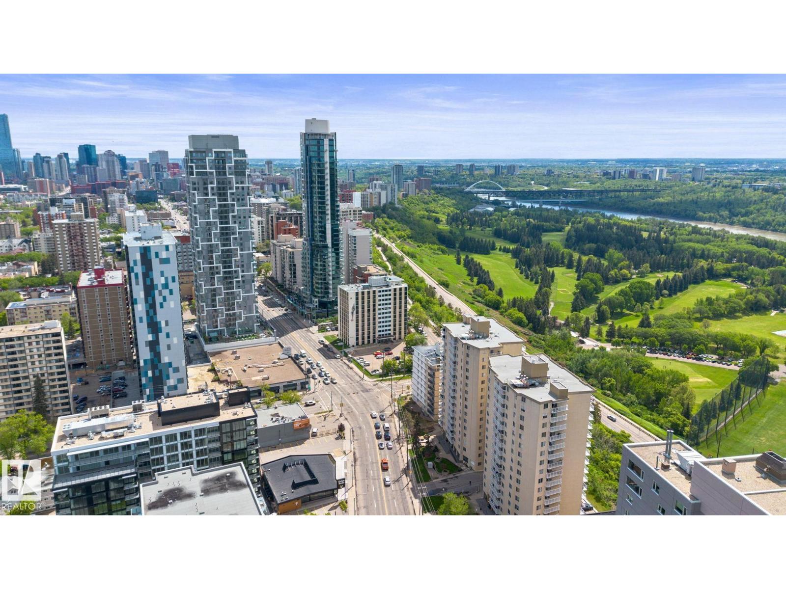 #406 12121 JASPER AV NW - 45