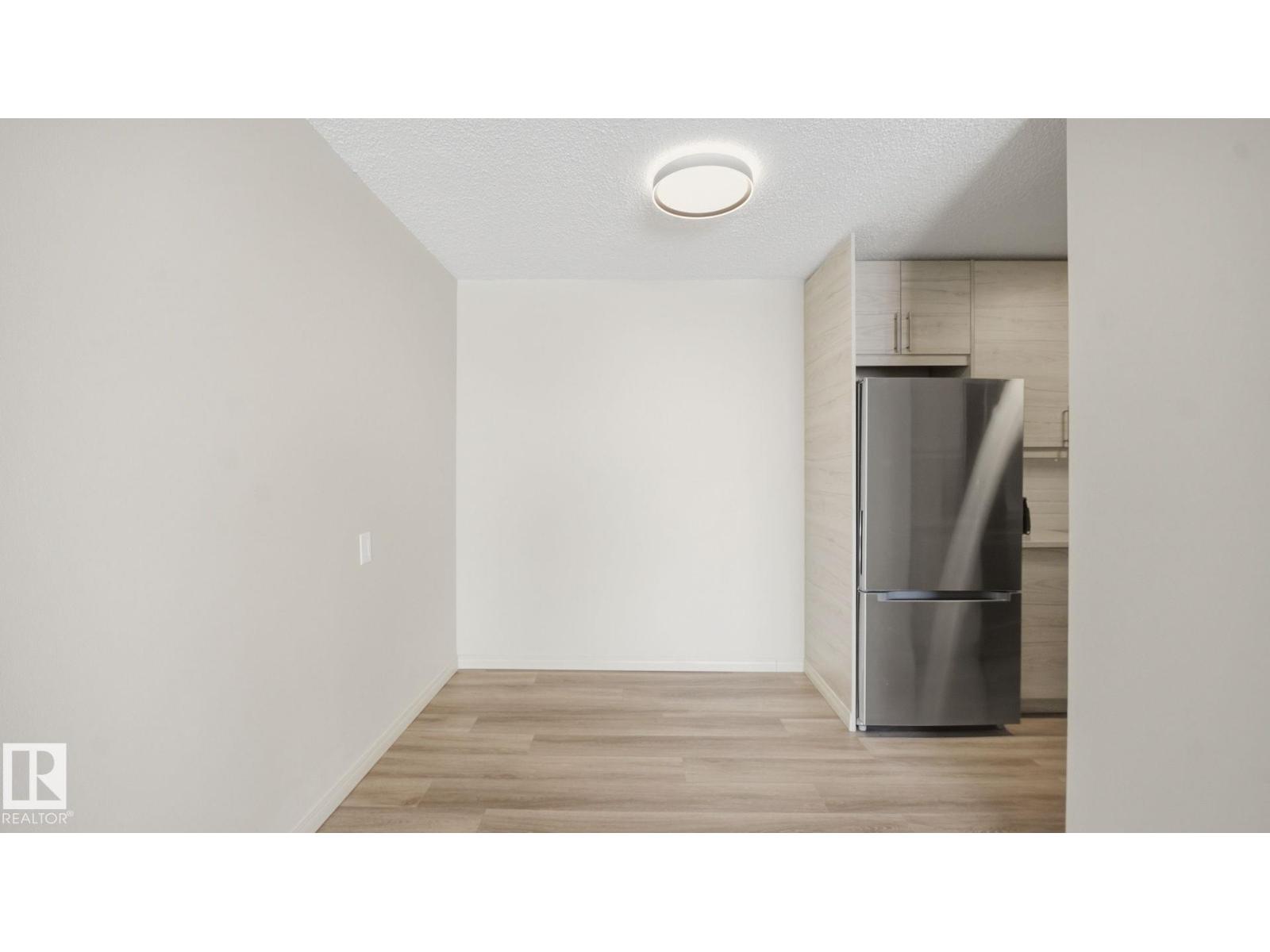 #406 12121 JASPER AV NW - 8