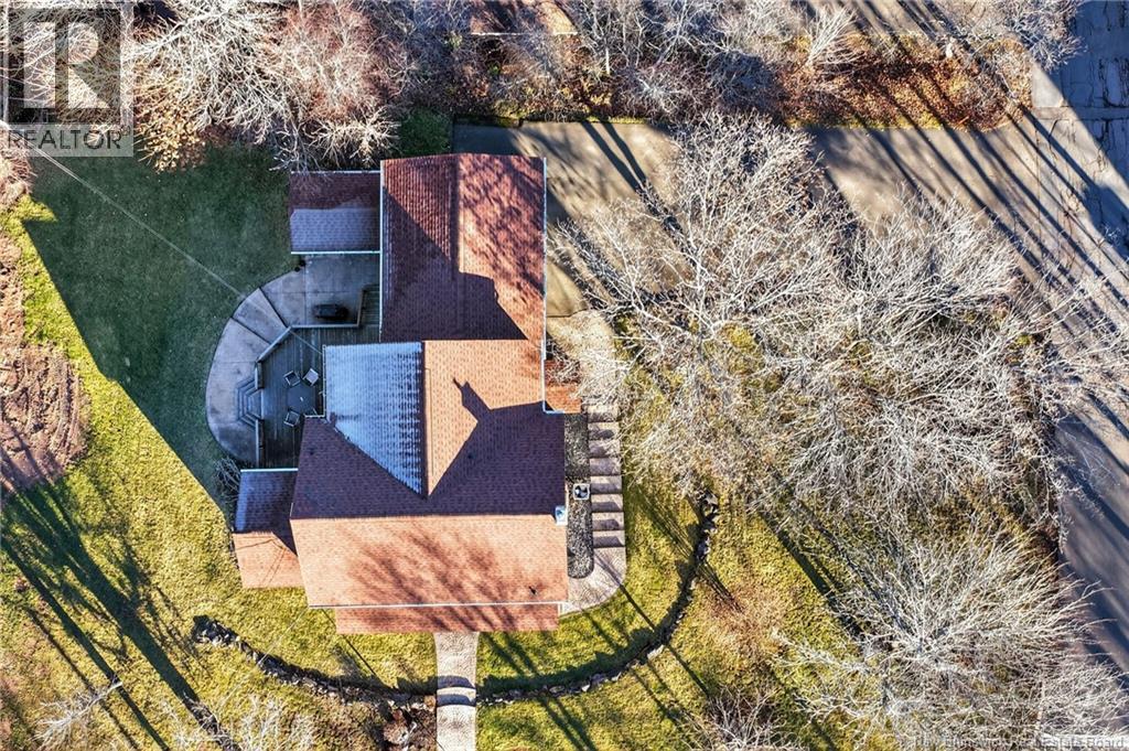 426 BLYTHWOOD AVENUE - 9