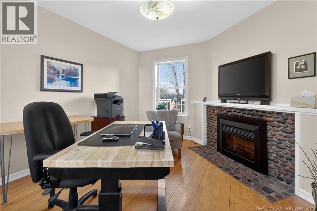 426 BLYTHWOOD AVENUE - 19