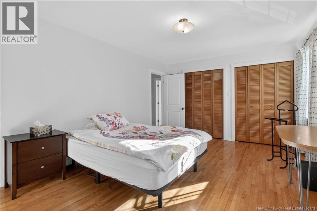 426 BLYTHWOOD AVENUE - 31