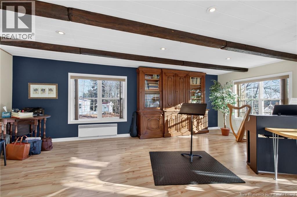 426 BLYTHWOOD AVENUE - 22