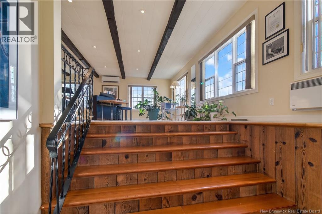 426 BLYTHWOOD AVENUE - 21