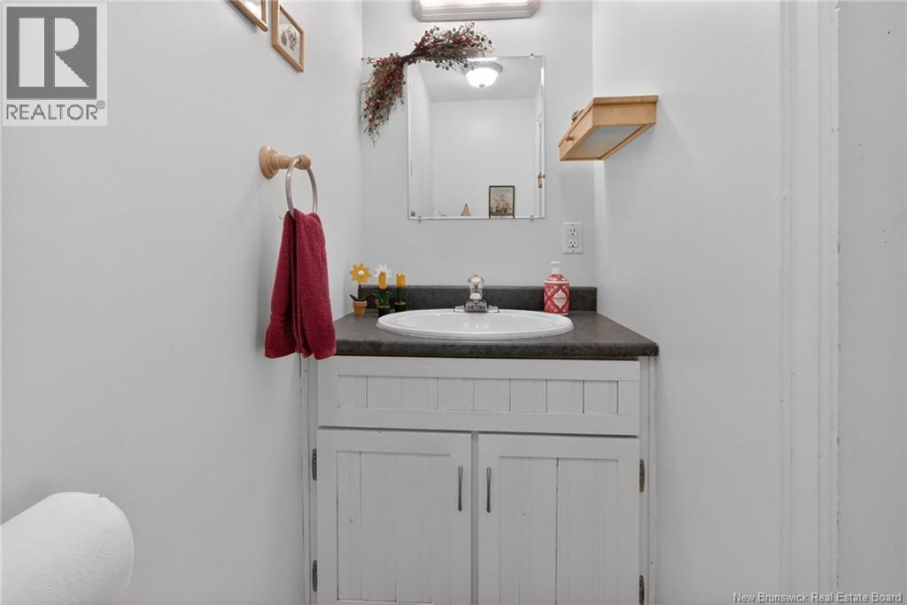 426 BLYTHWOOD AVENUE - 26