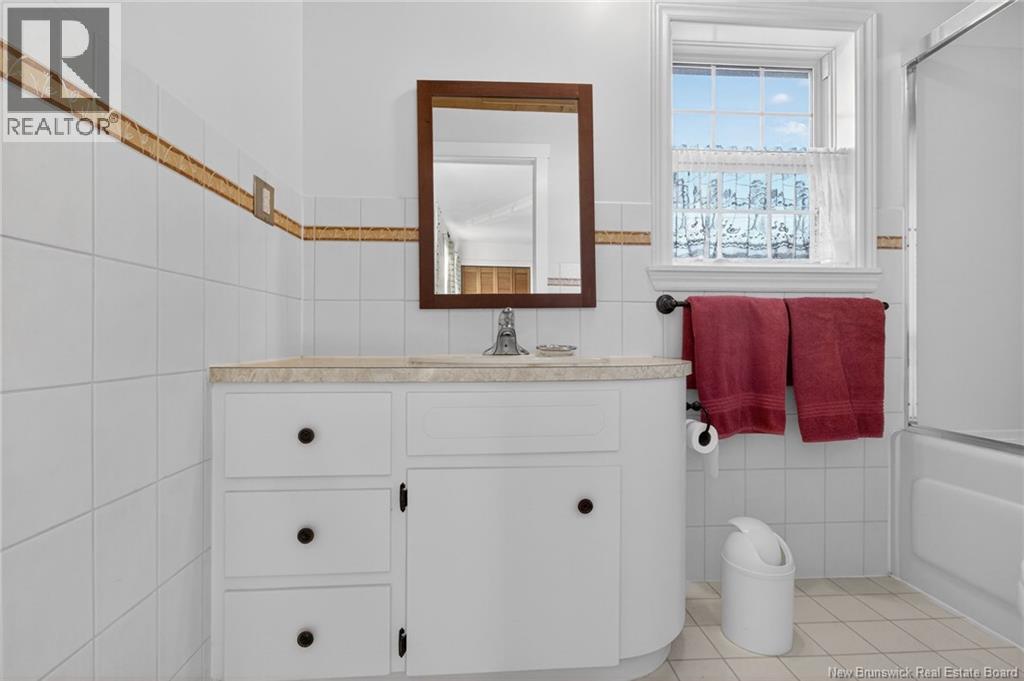 426 BLYTHWOOD AVENUE - 33