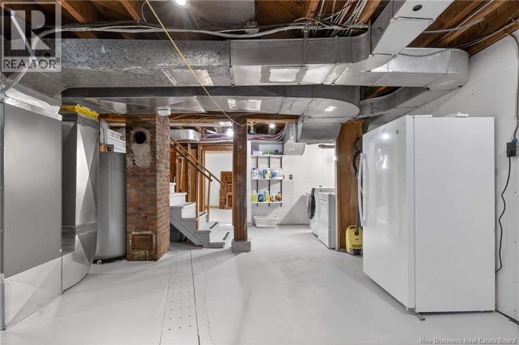 426 BLYTHWOOD AVENUE - 47