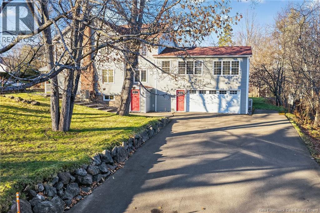 426 BLYTHWOOD AVENUE - 50