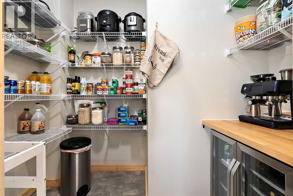 
          19003 TWP 522
            <br/>
            <span>Rural Beaver County</span>
            , 
            <span>AB</span>
             <span>T0B4J5</span>
         - Photo 33