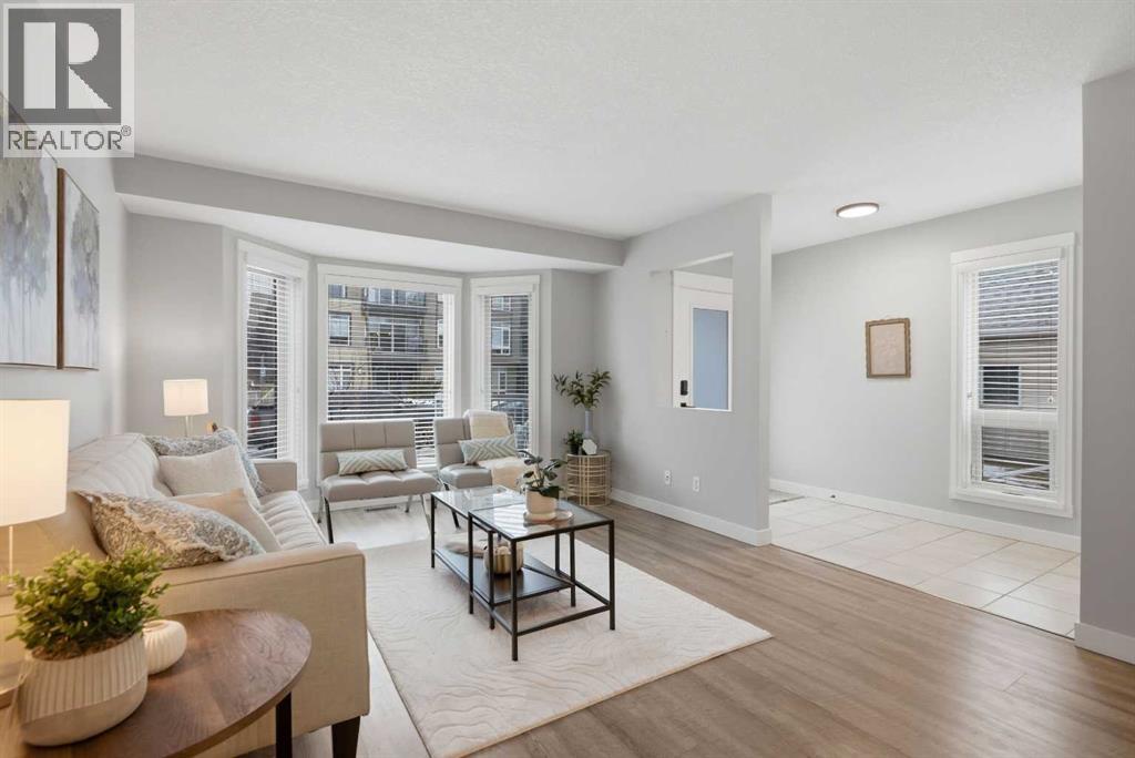 Single Family House for Sale in   Avenue NW Parkdale Calgary 