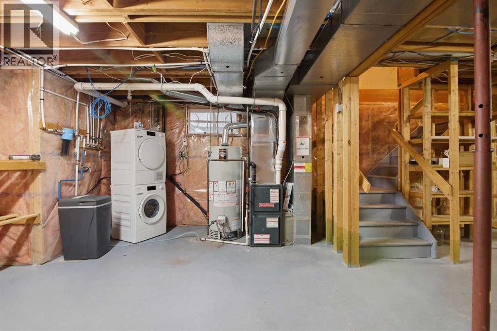 Single Family House for Sale in   Avenue NW Parkdale Calgary 