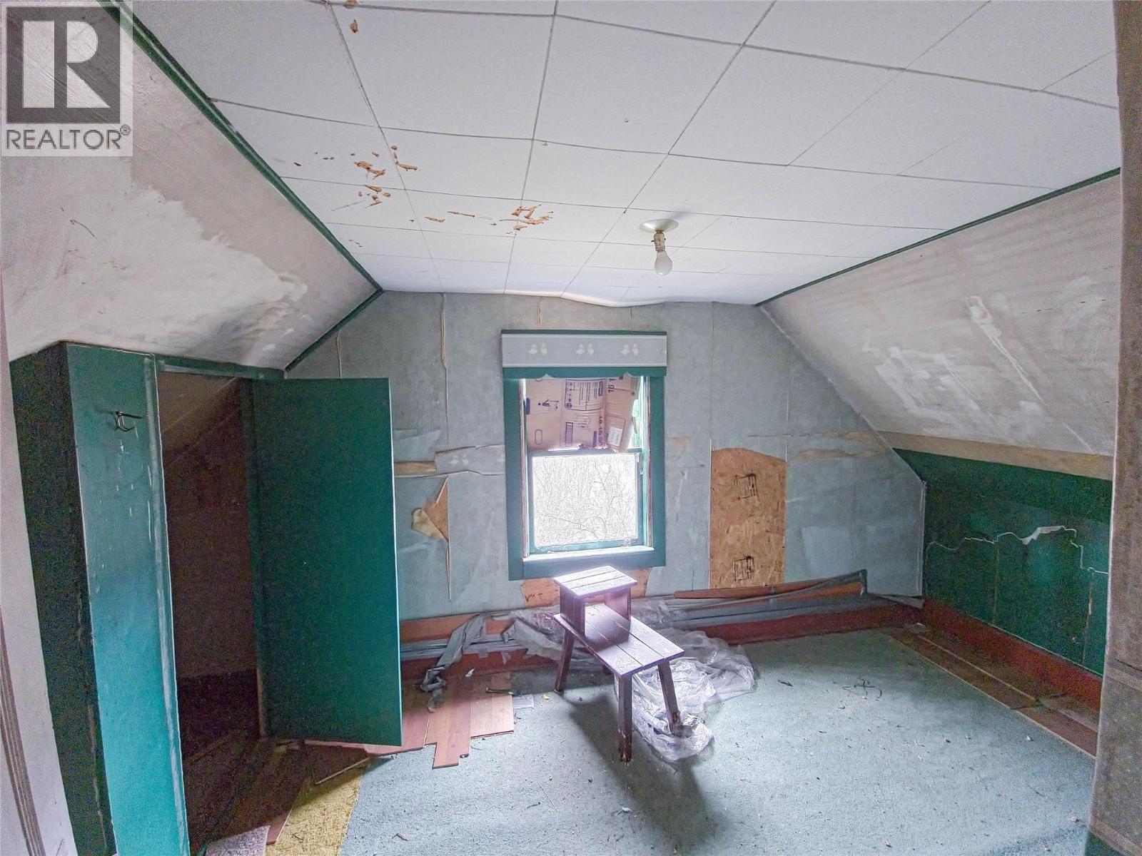  327 97A Highway, Spallumcheen