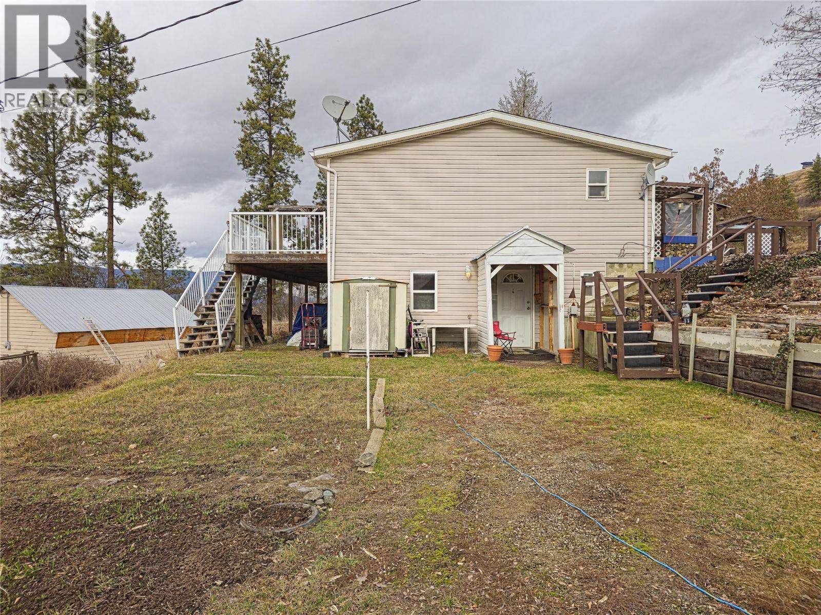  327 97A Highway, Spallumcheen