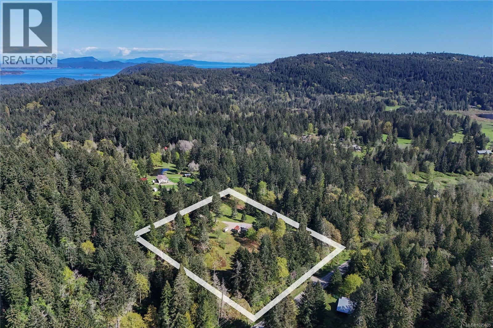  1279 Fulford-Ganges Road, Salt Spring