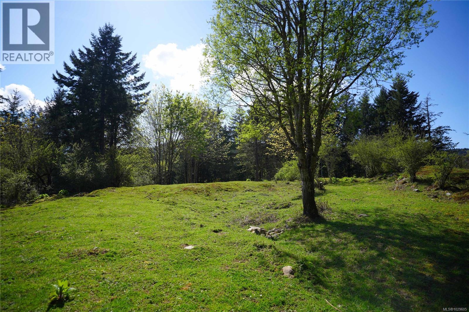  1279 Fulford-Ganges Road, Salt Spring