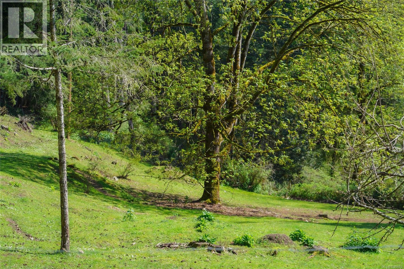  1279 Fulford-Ganges Road, Salt Spring