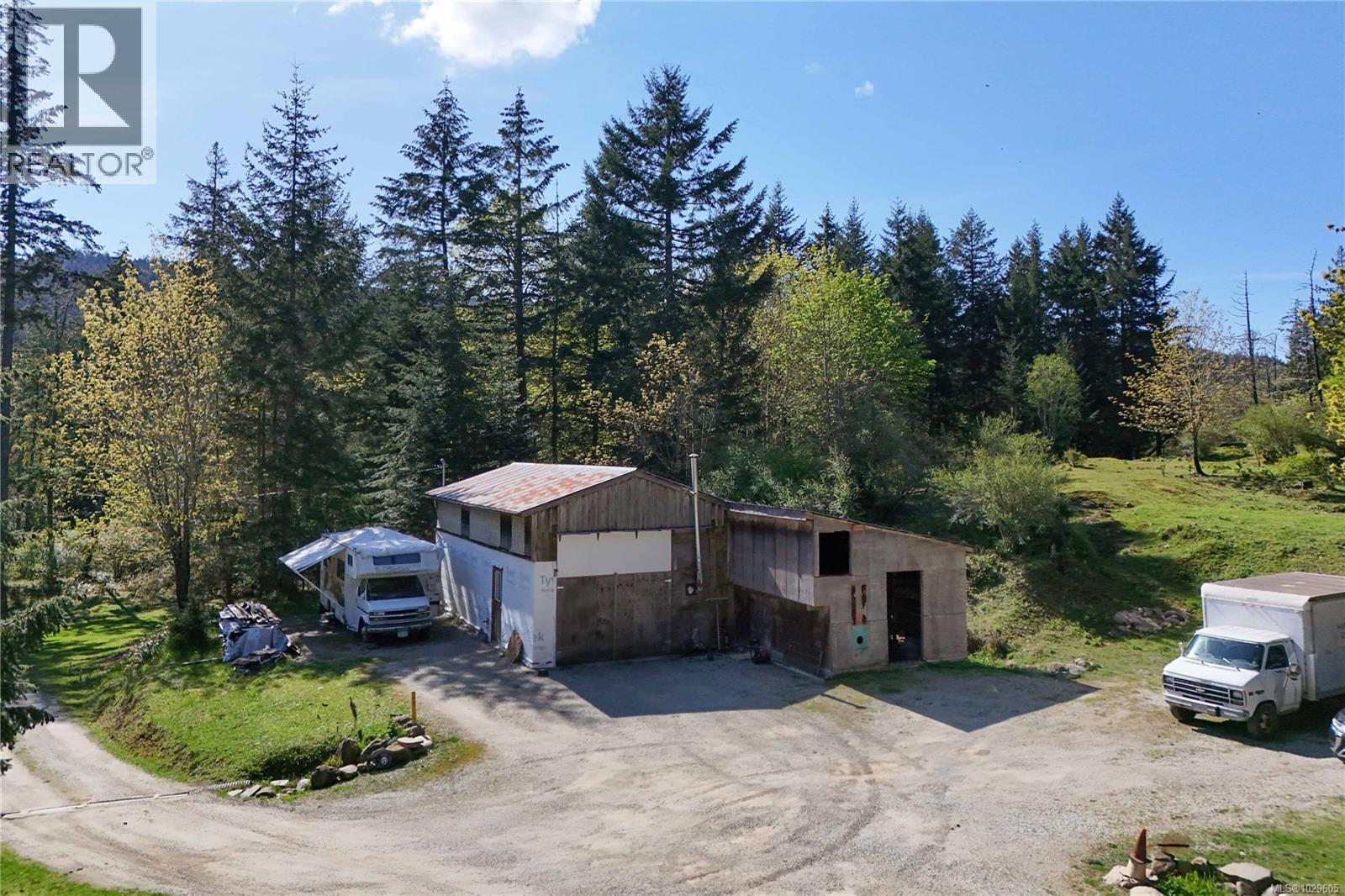  1279 Fulford-Ganges Road, Salt Spring