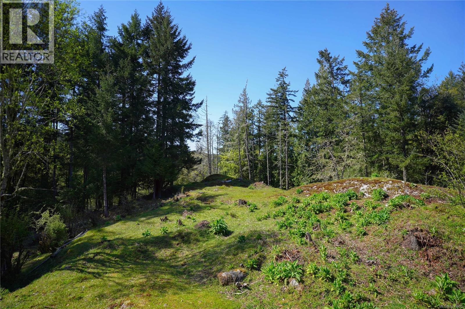  1279 Fulford-Ganges Road, Salt Spring