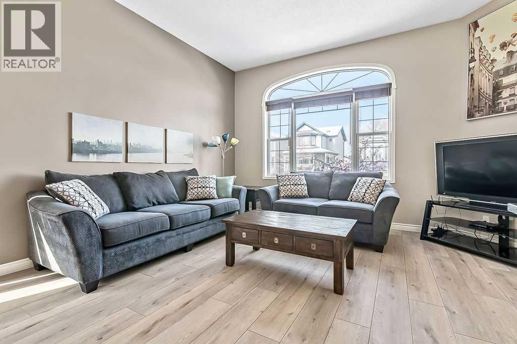 Single Family House 4 Level for Sale in  Mt Aberdeen Close SE McKenzie Lake Calgary 