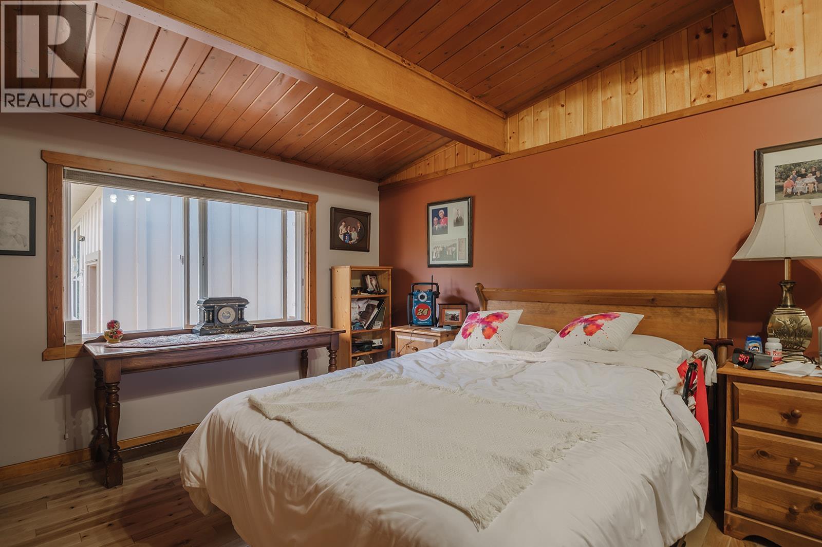 12732 WARNOCK ROAD, Madeira Park