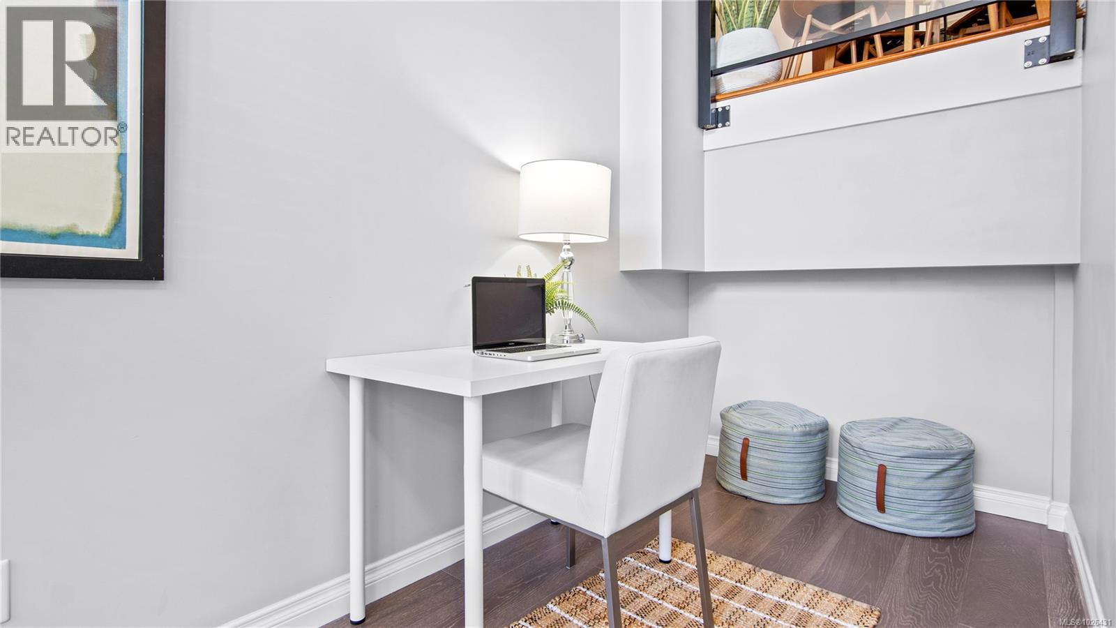 #102 866 GOLDSTREAM AVE - 8