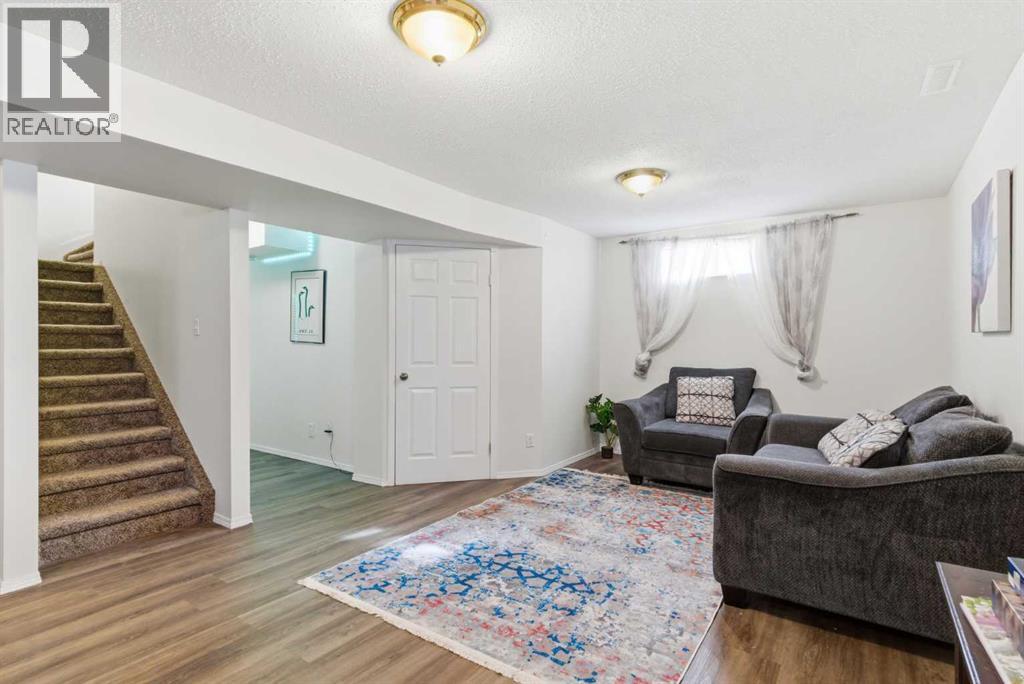 Single Family House for Sale in  Arbour Ridge Mews NW Arbour Lake Calgary 