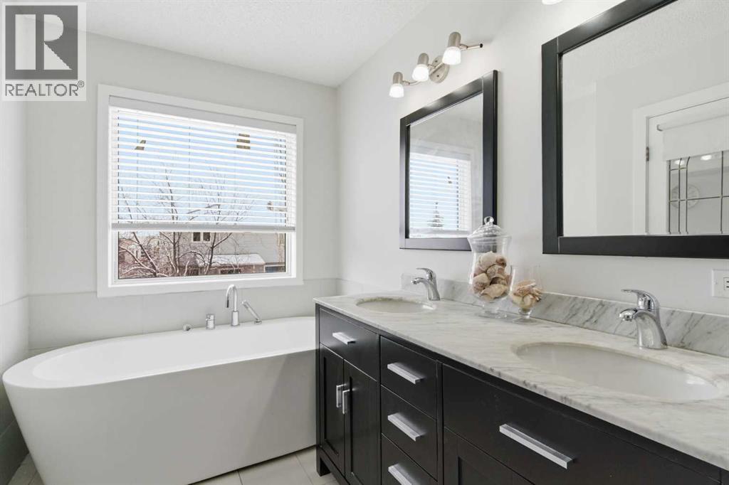 Single Family House for Sale in  Arbour Ridge Mews NW Arbour Lake Calgary 