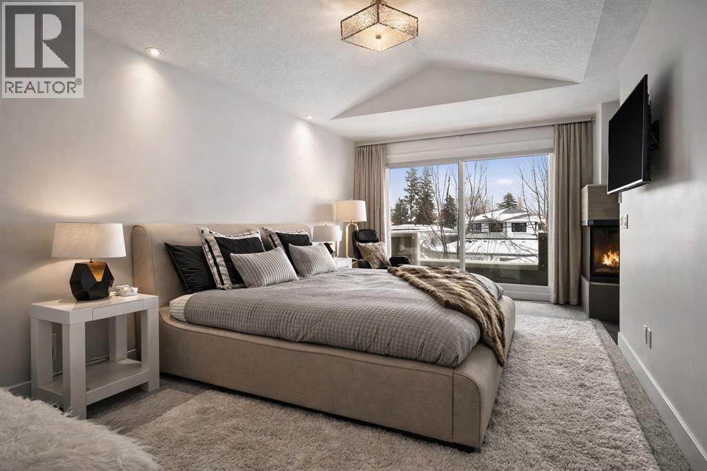 Single Family House for Sale in   Street SW Killarney/Glengarry Calgary 