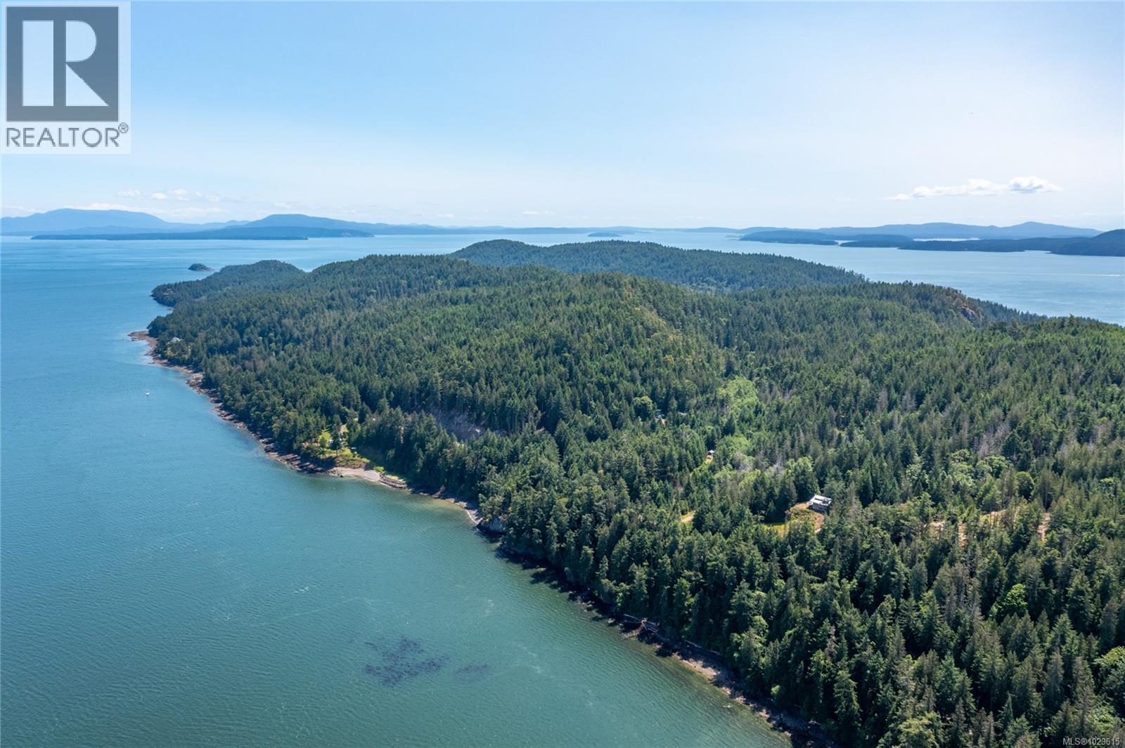  9825 Canal Road, Pender Island