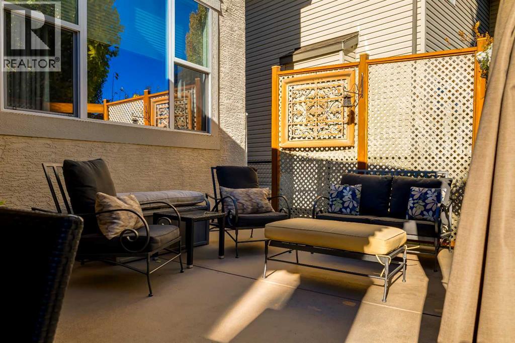 Single Family House for Sale in  Valley Ridge Boulevard NW Valley Ridge Calgary 