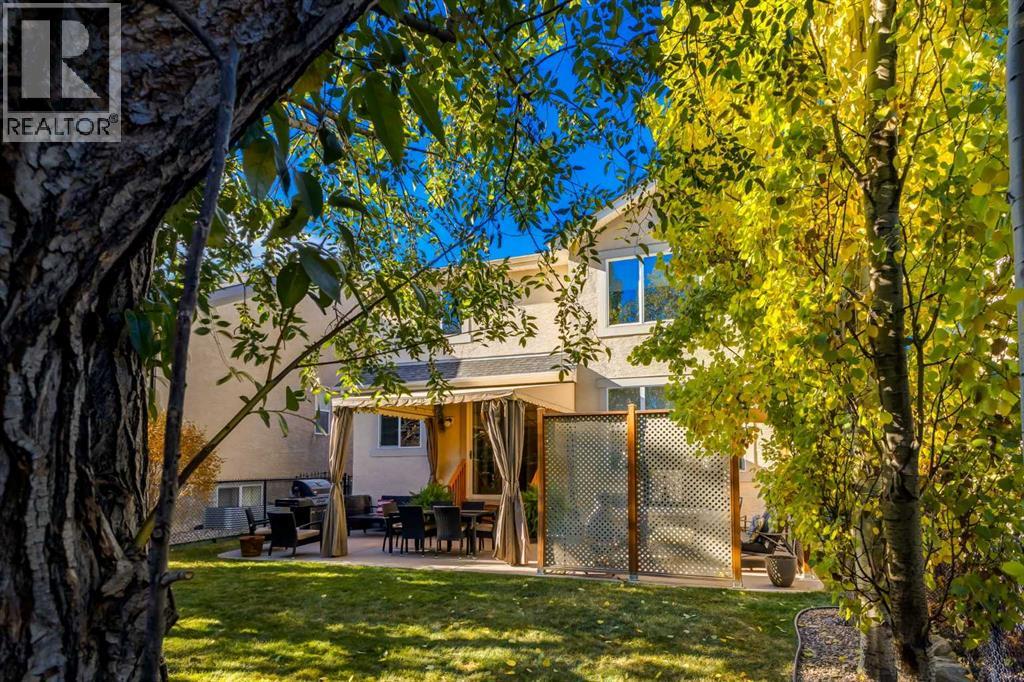 Single Family House for Sale in  Valley Ridge Boulevard NW Valley Ridge Calgary 