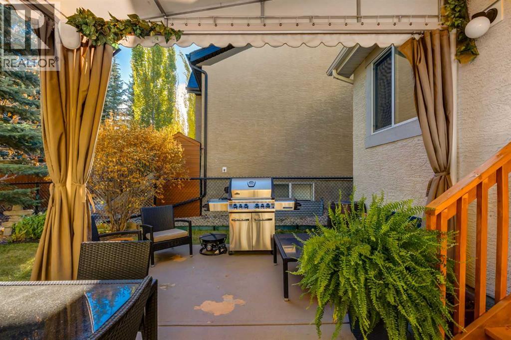 Single Family House for Sale in  Valley Ridge Boulevard NW Valley Ridge Calgary 