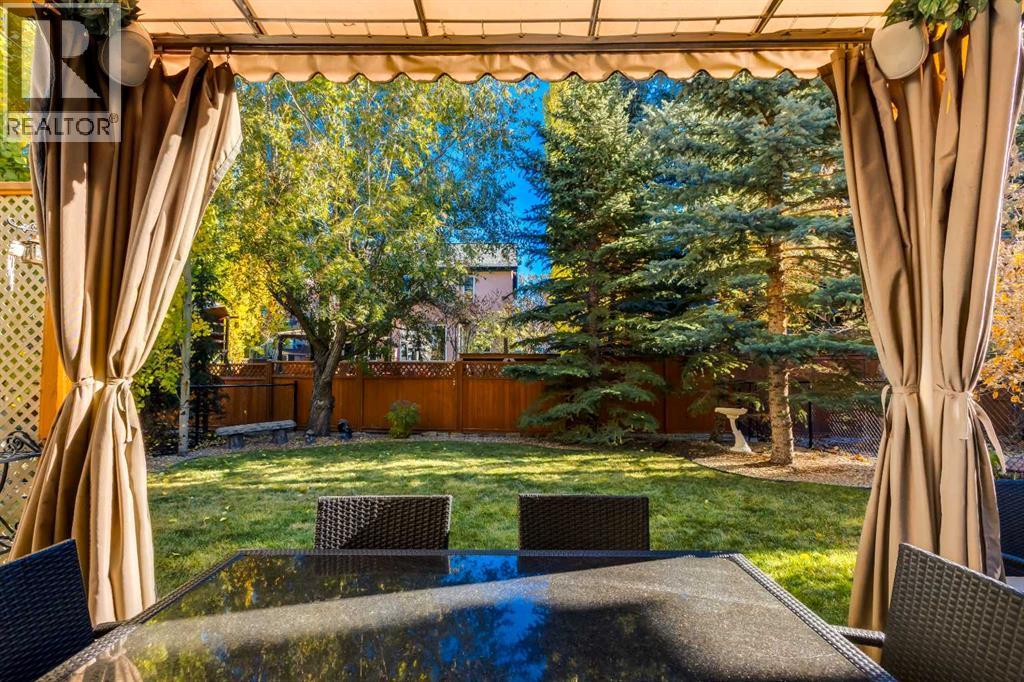 Single Family House for Sale in  Valley Ridge Boulevard NW Valley Ridge Calgary 