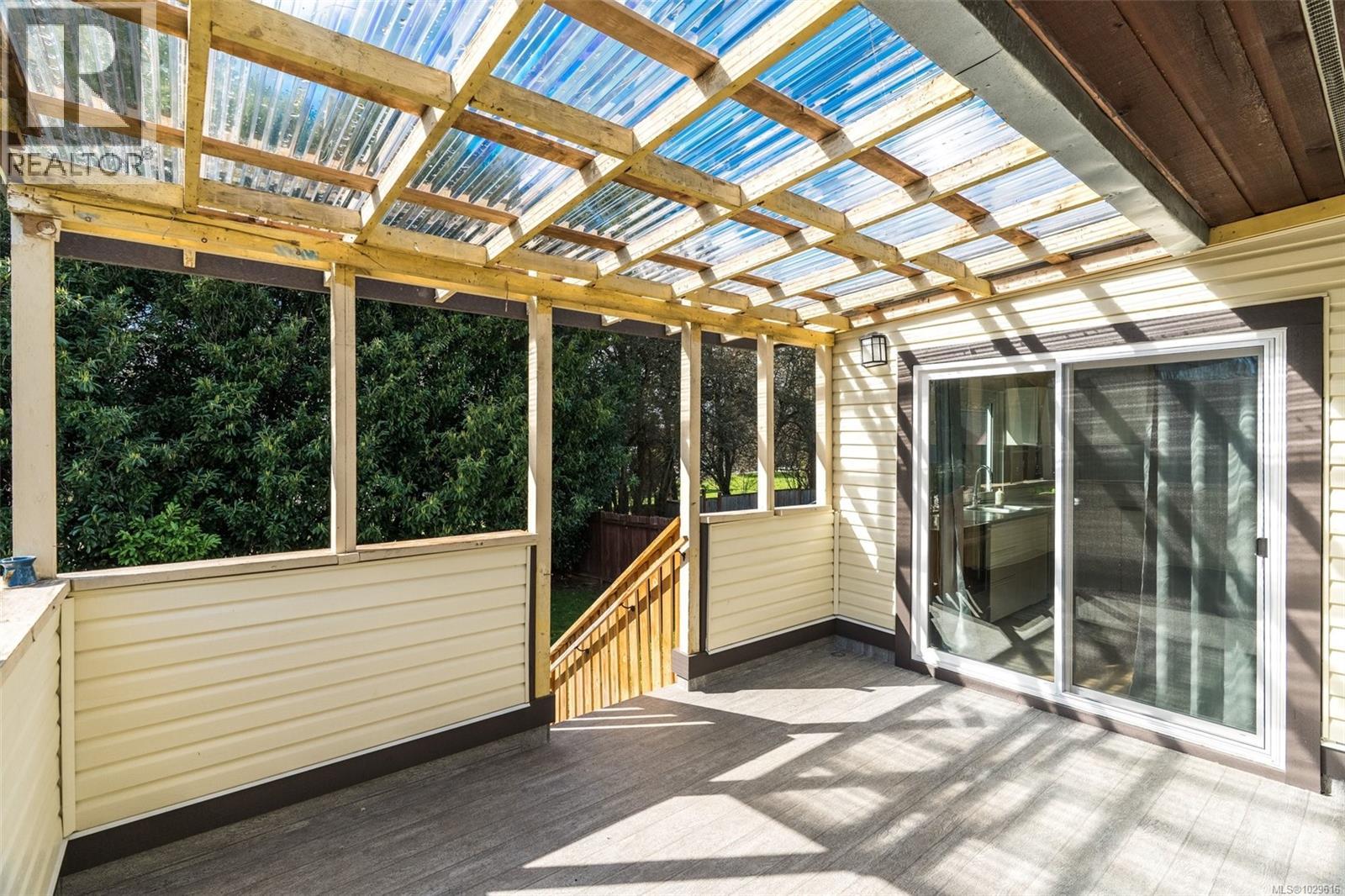  3166 Alder Street, Victoria