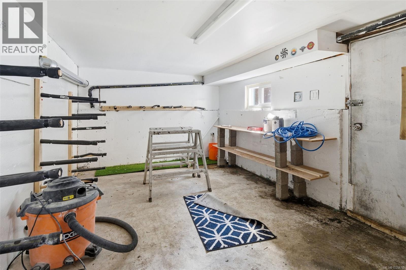  3166 Alder Street, Victoria