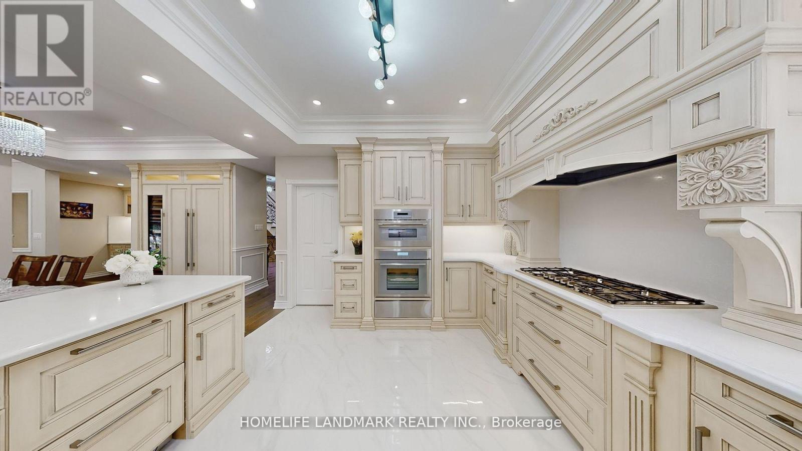 16 CRESCENTVIEW ROAD - 16