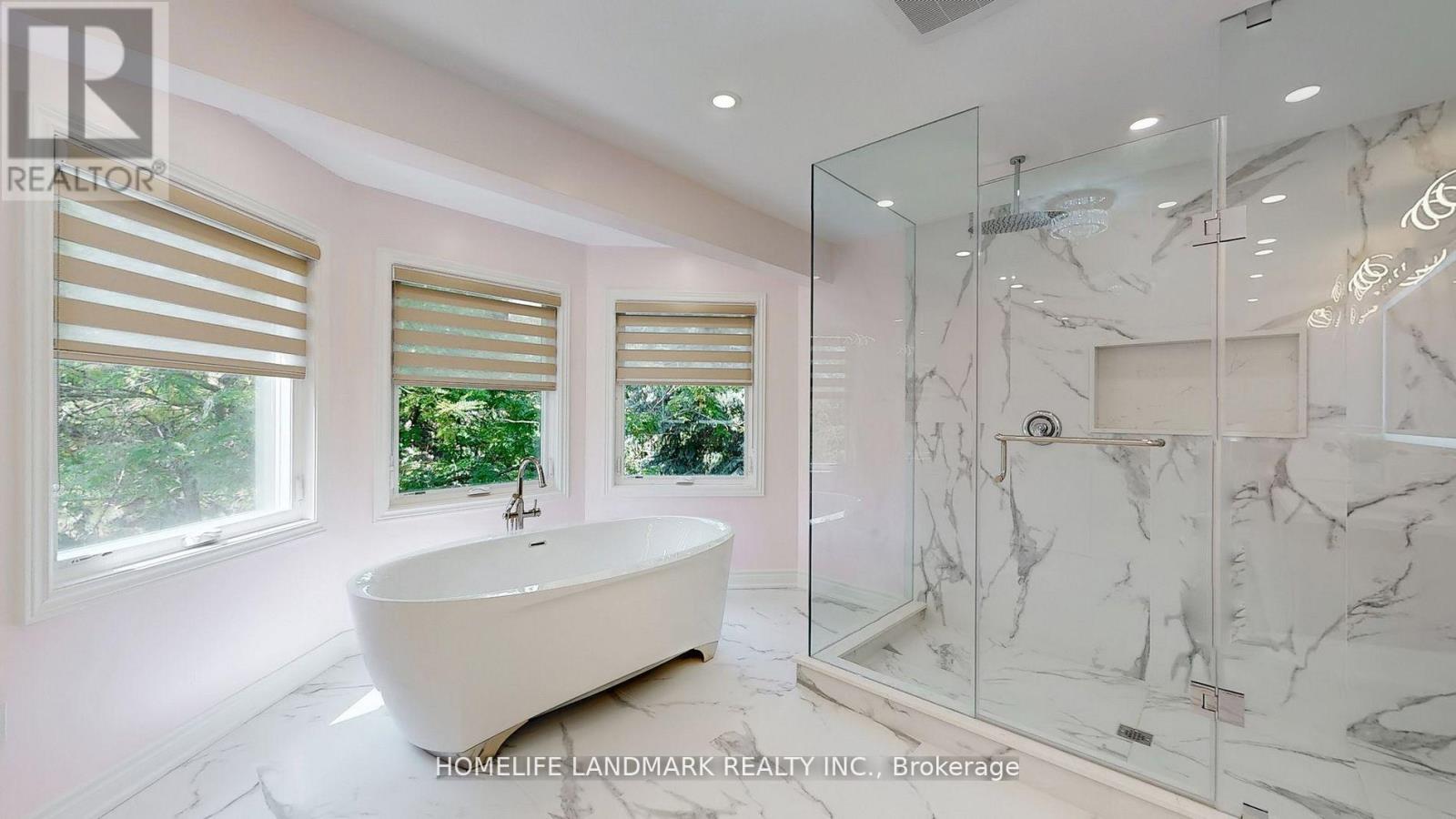 16 CRESCENTVIEW ROAD - 32