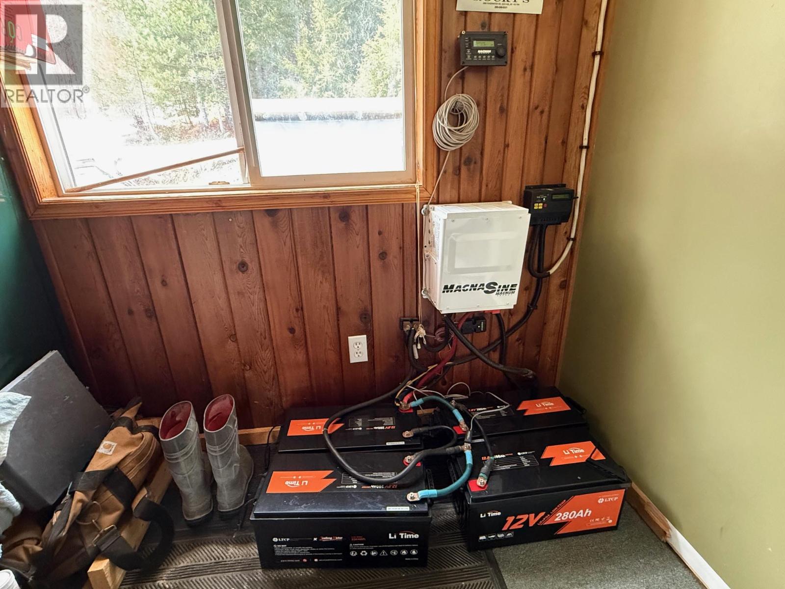 12595 Adams Lake West Forest Service Road, Adams Lake