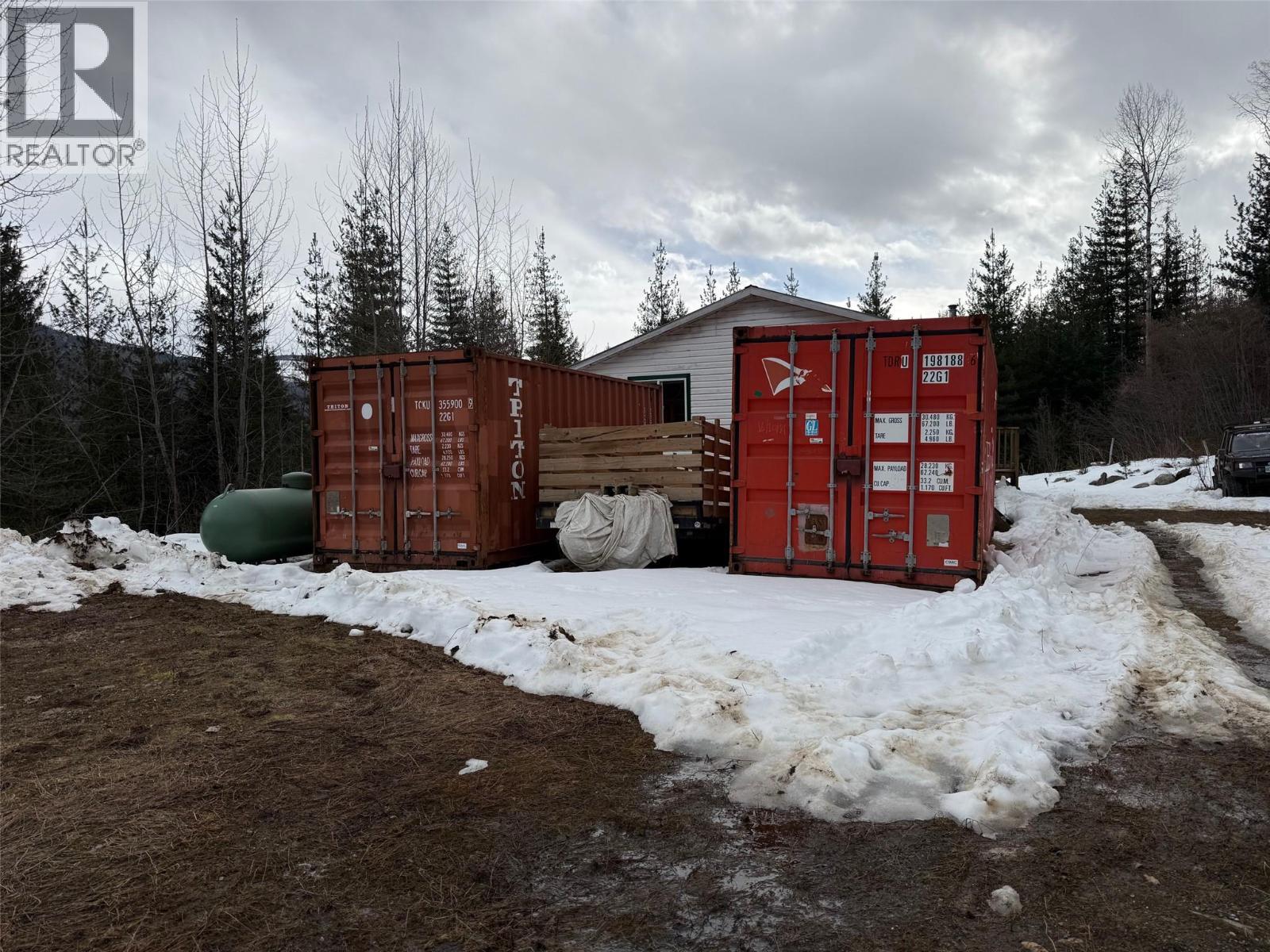 12595 Adams Lake West Forest Service Road, Adams Lake