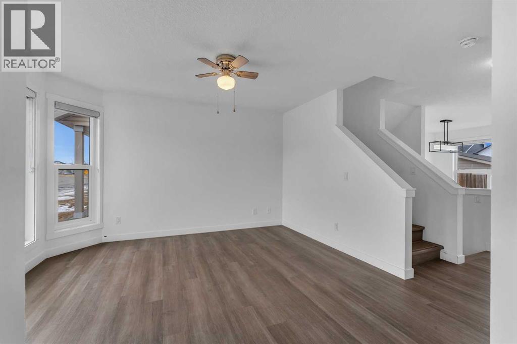 Single Family House for Sale in  Taradale Drive NE Taradale Calgary 