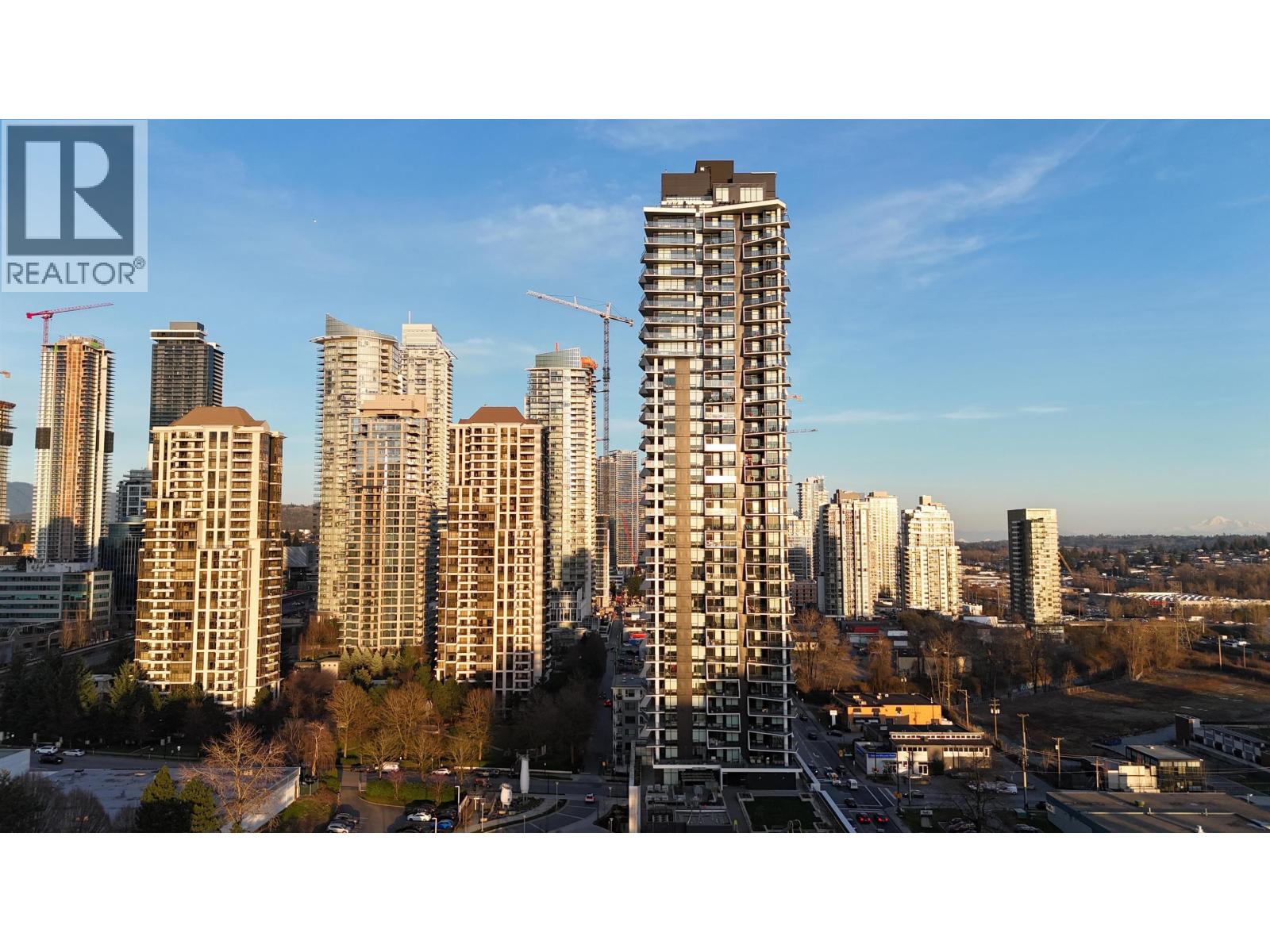 2102 2181 MADISON Avenue - photo 2