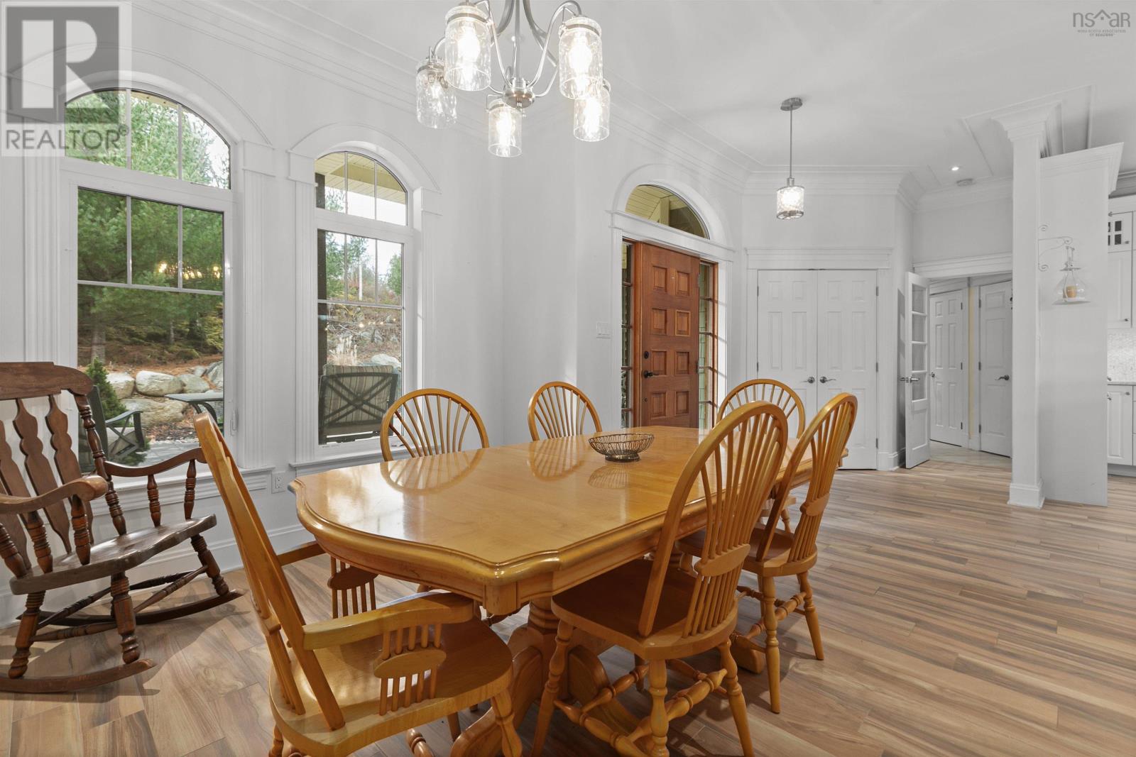 Property 38 of 49 of 129 Champagne Lane