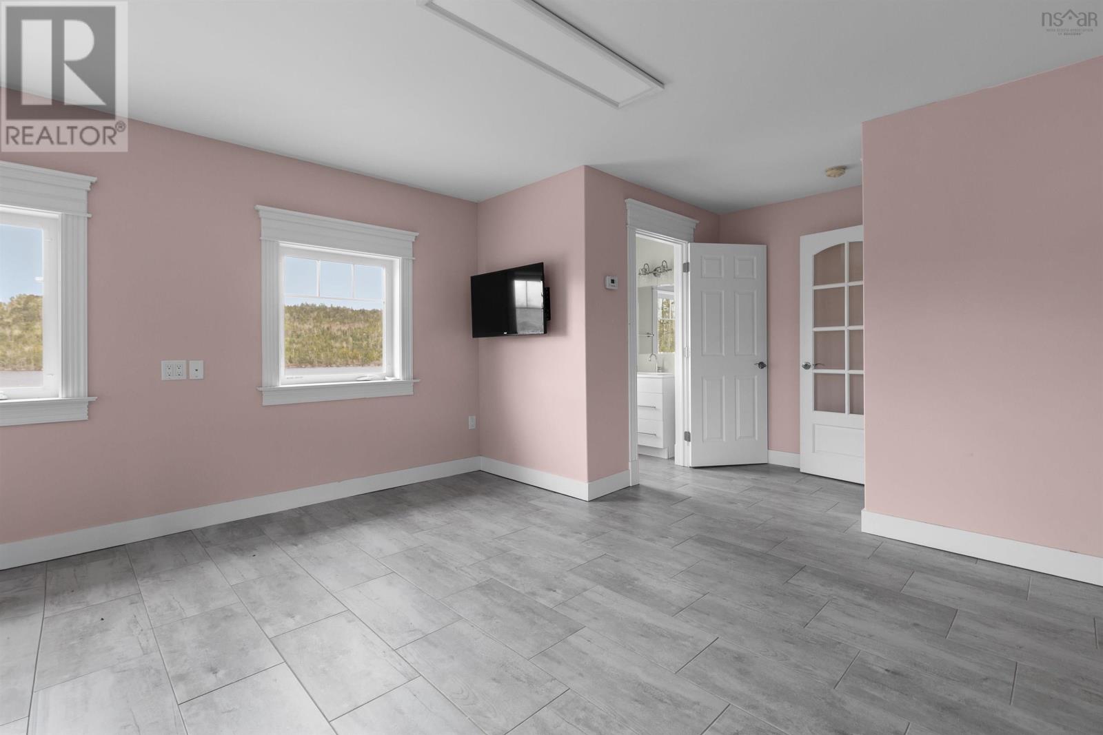 Property 44 of 49 of 129 Champagne Lane