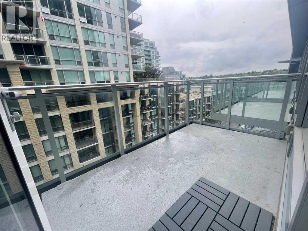 #703 108 WATERFRONT COURT SW - 14