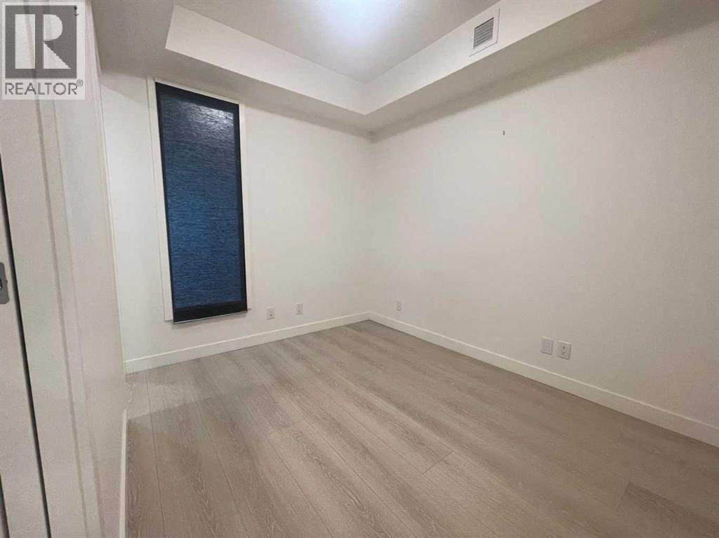 #703 108 WATERFRONT COURT SW - 7