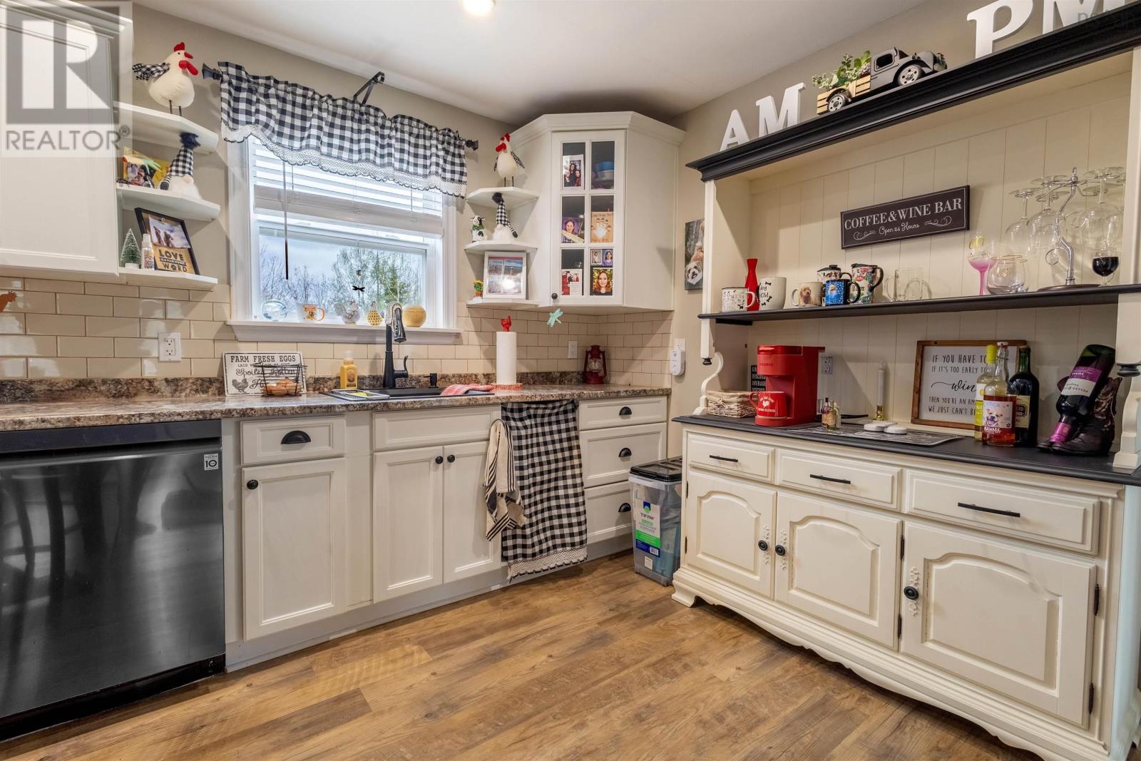 Property 1 of 43 of 99 Blaze Road