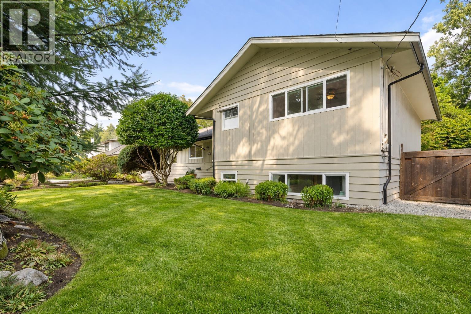 5259 12 Avenue - photo 2