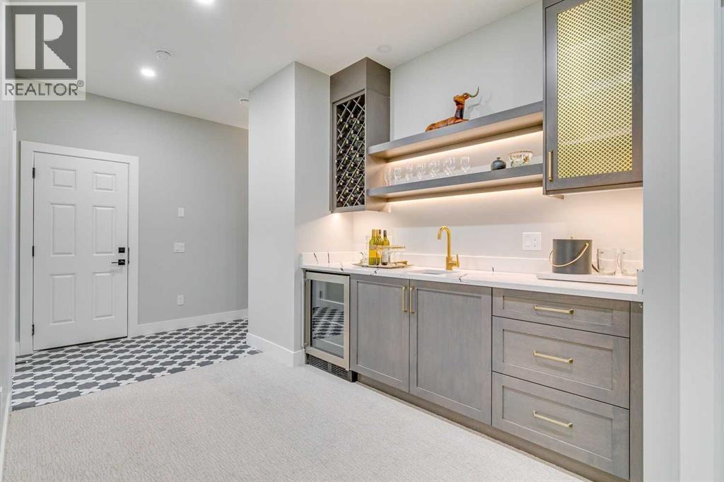 Single Family House for Sale in   Street SW Shaganappi Calgary 