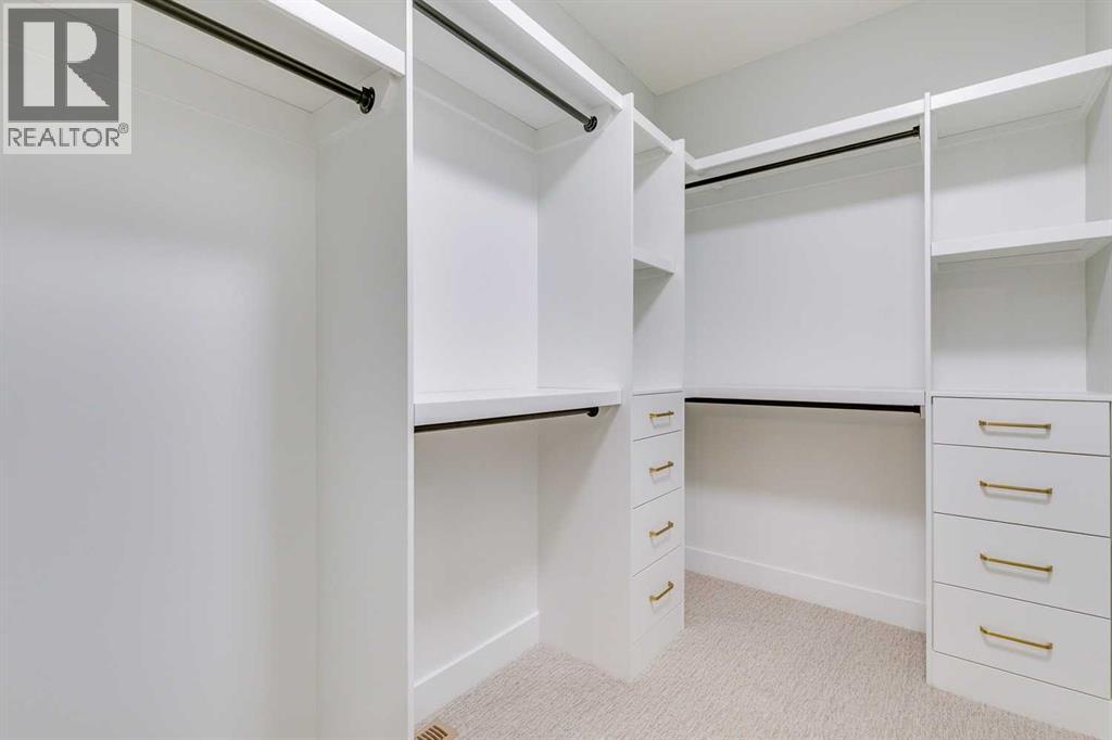 Single Family House for Sale in   Street SW Shaganappi Calgary 