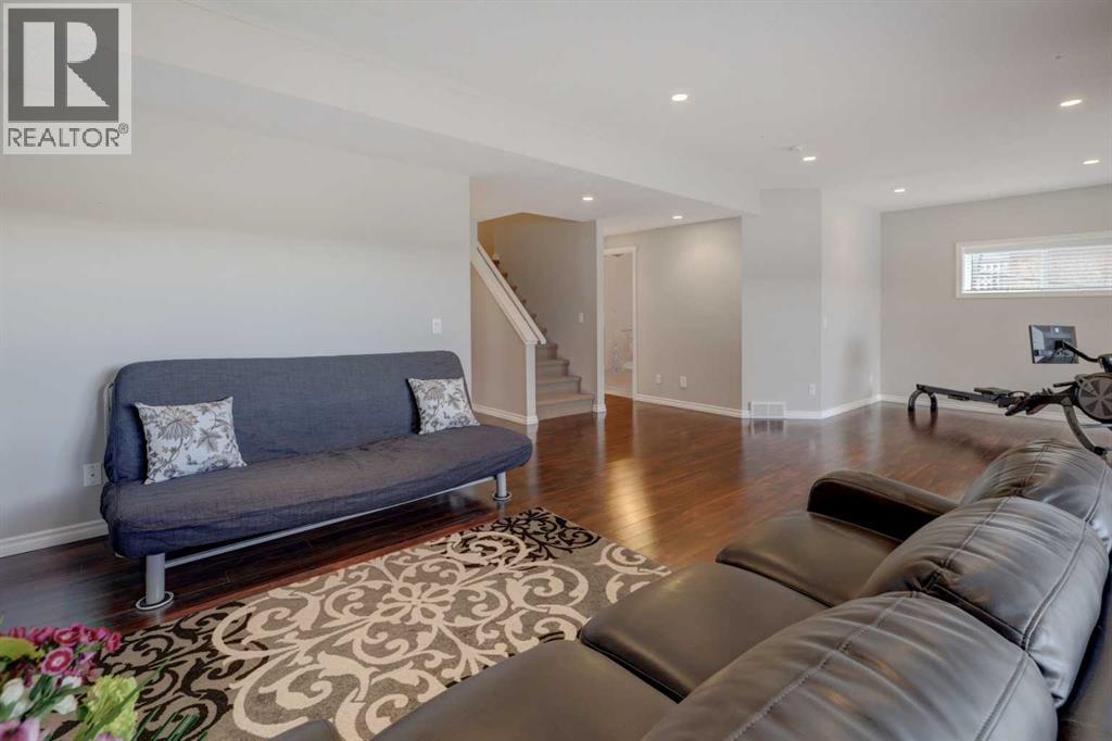 Single Family House for Sale in  Royal Oak View NW Royal Oak Calgary 